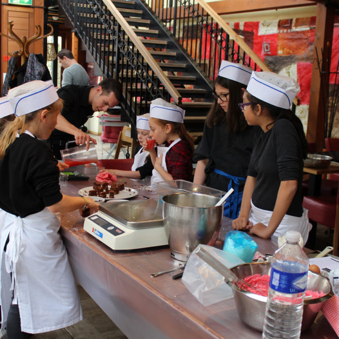 Les enfants mettent les mains à la pâte 2018 photo #6