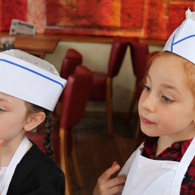 Les enfants mettent les mains à la pâte 2018 photo #7