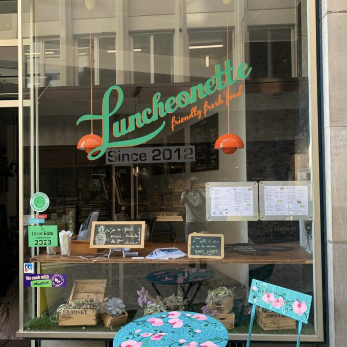 Photo : La Luncheonette : Rue Grand-Saint-Jean 5, 
 1003 Lausanne